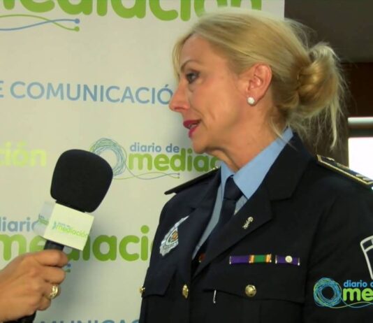 Dña. Julia González Calleja, Intendente Jefe de la Policía Municipal de Valladolid Dña. Julia González Calleja, Intendente Jefe de la Policía Municipal de Valladolid