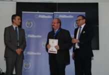 Javier Wilhelm, Medalla al Mérito Profesional