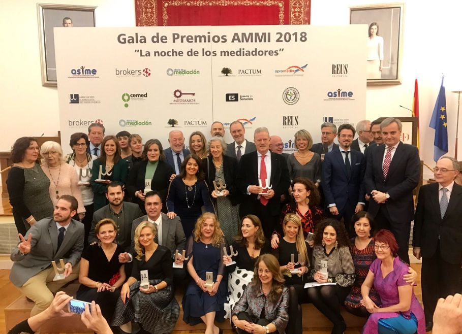 Federico Mayor Zaragoza fue uno de los galardonados en la Gala de Premios AMMI 2018.