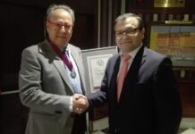 El magistrado Pascual Ortuño Muñoz junto a Gonzalo Ruiz, presidente de Diario de Mediación