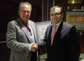 El magistrado Pascual Ortuño Muñoz junto a Gonzalo Ruiz, presidente de Diario de Mediación