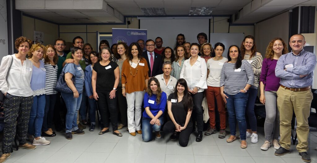 Alumnos del taller de Prácticas Restaurativas con Jean Schmitz