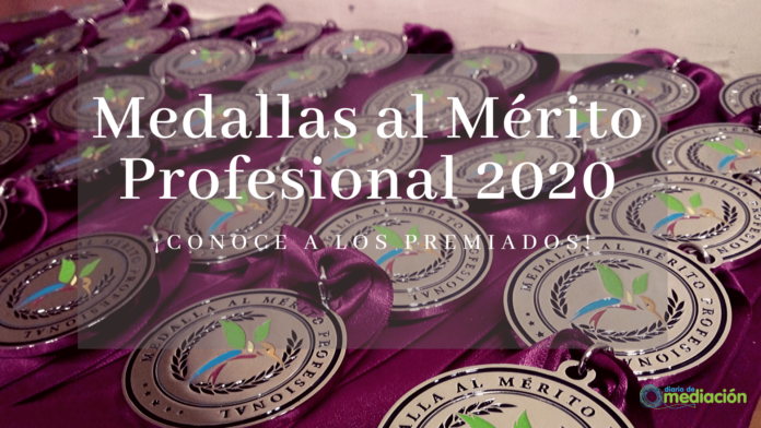 premiados con la medalla al mérito profesional 2020